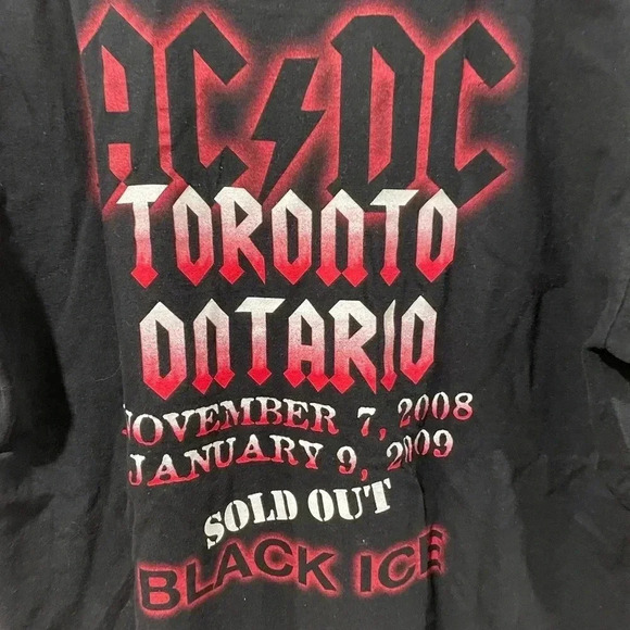 AC/DC 08’ Toronto Black Ice Tour Concert T-Shirt - Picture 2 of 7